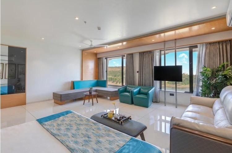 Sunotel สปุถะระ ภายนอก รูปภาพ